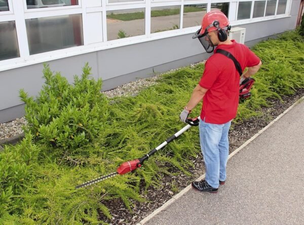 Einhell Akku Multifunktionswerkzeug 2-in-1 Heckenschere Motorsäge mit starkem Akku